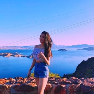 Meet your Posher, Emily